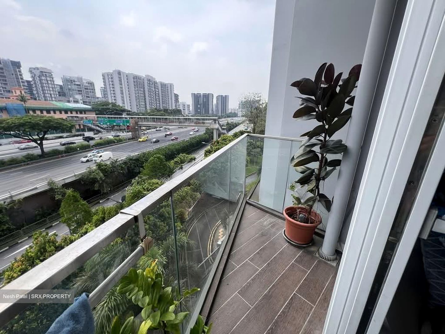 Suites @ Topaz (D12), Apartment #583962571
